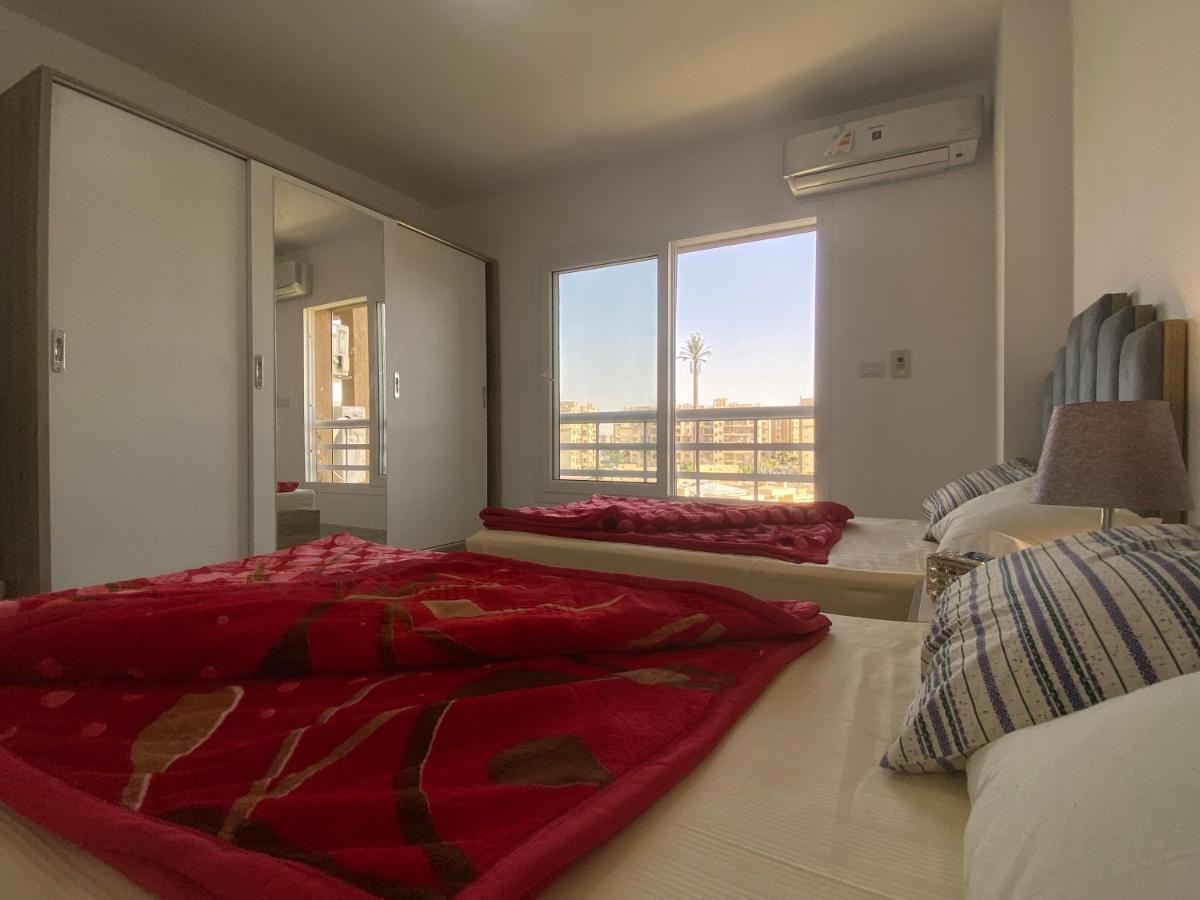 Luxury Inn: 3Br Amazing View In Madinaty B6 Exterior photo